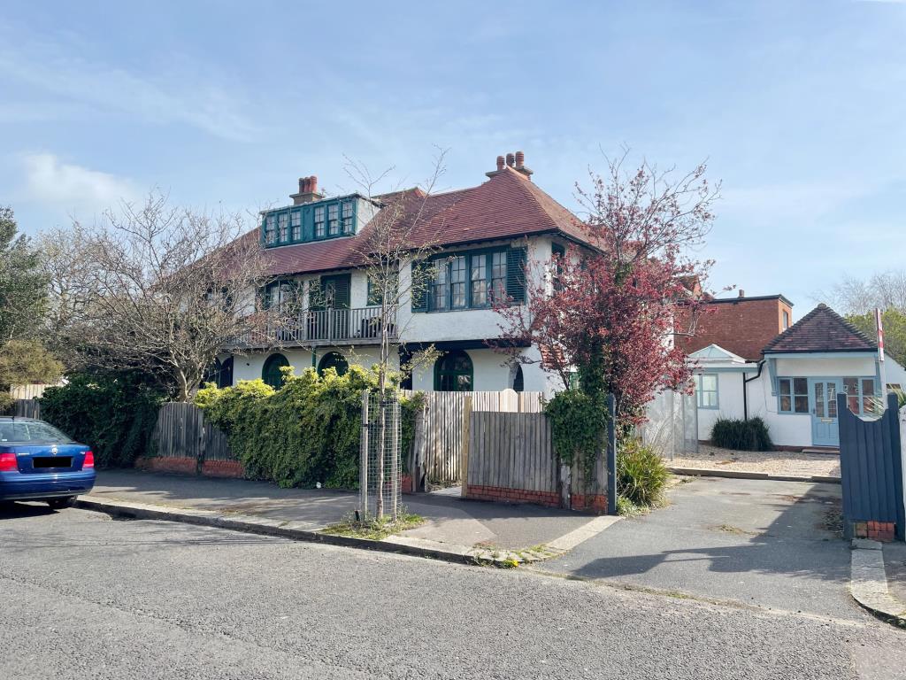 Lot: 28 - FREEHOLD GROUND RENTS -